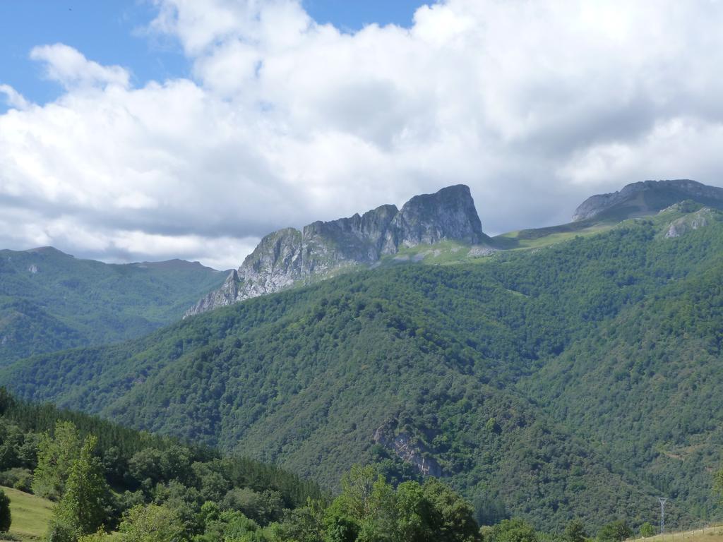 Viviendas Rurales Aldea De Dosamantes Pesaguero-La Parte 객실 사진